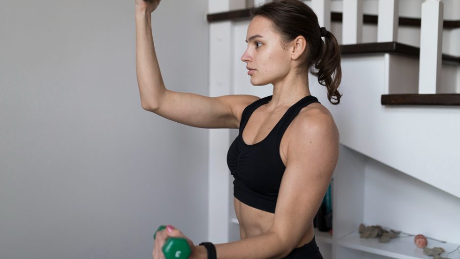 Ce exerciții îți definesc musculatura în profunzime