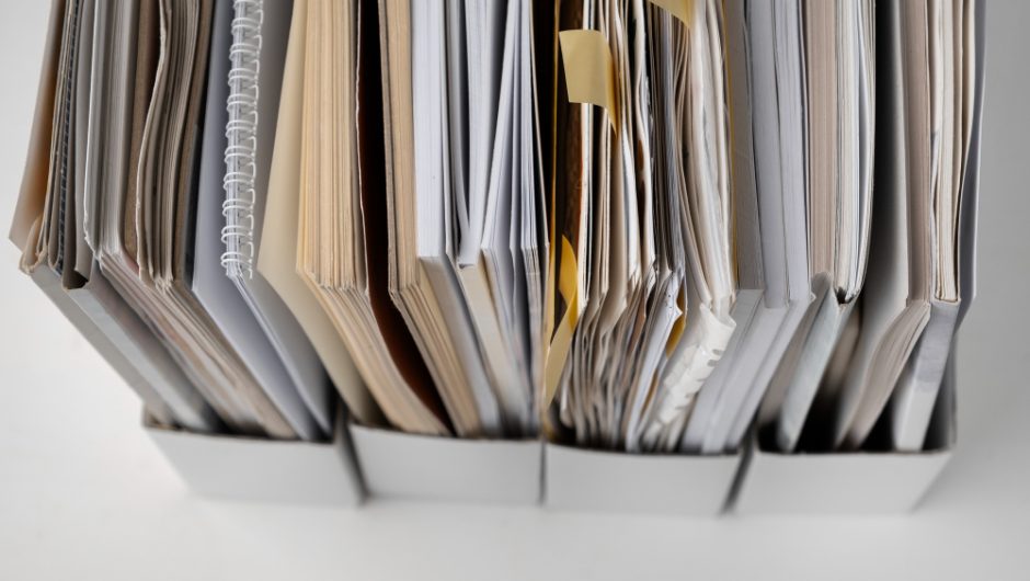 Costuri ascunse în lipsa unei arhive organizate de documente comerciale