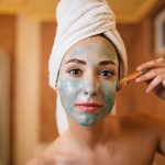 7 măști exfoliante naturale pentru luminozitate